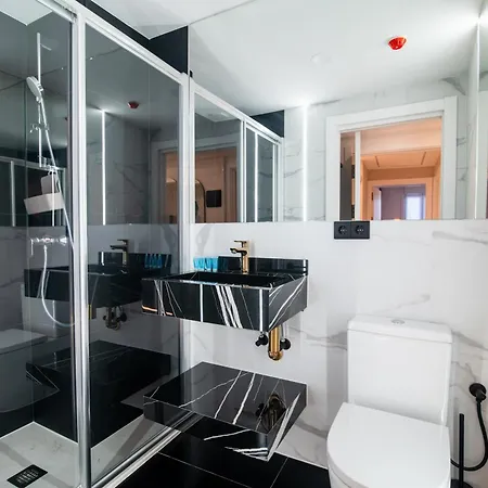 Boulevard Roomss 招待所