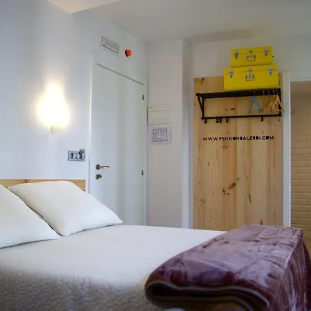 招待所 Boulevard Roomss