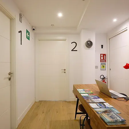 Boulevard Roomss Penzion