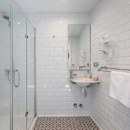 Boulevard Roomss Penzion